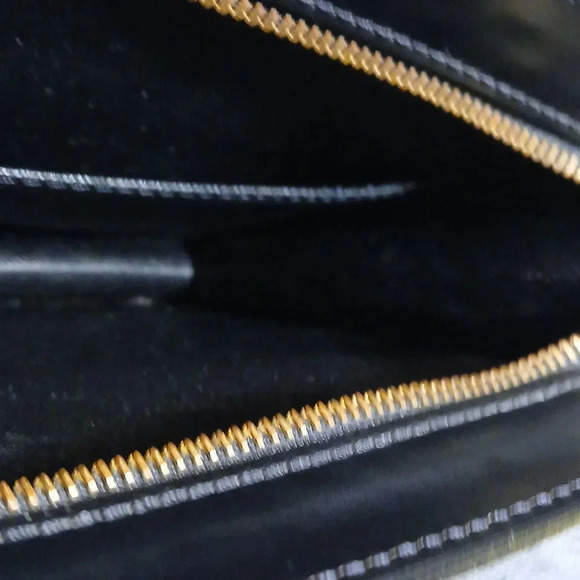 Louis Vuitton Black Epi Clutch Bag - Picture 16 of 16